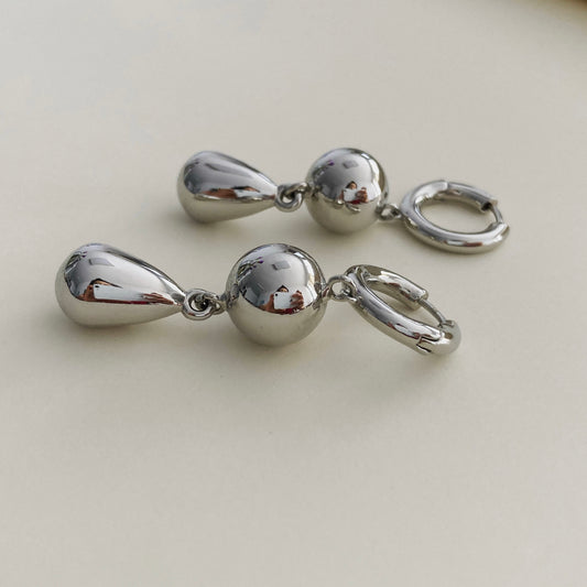Polished Silver Teardrop Earrings