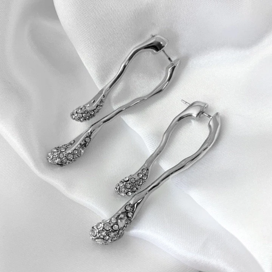 Long water drop Earrings with Sparkle diamond