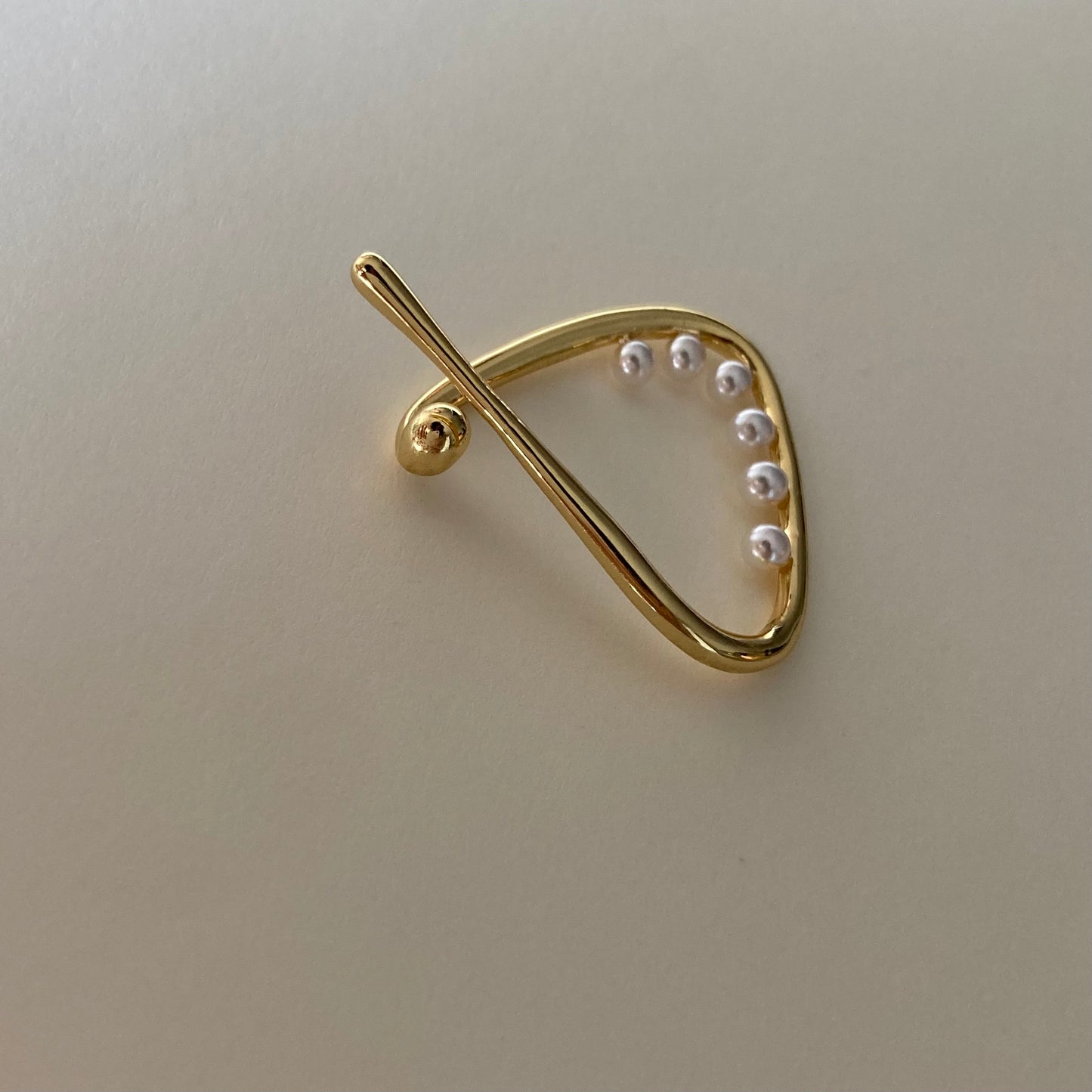 Wrap-around Dainty Pearl Ear Cuff