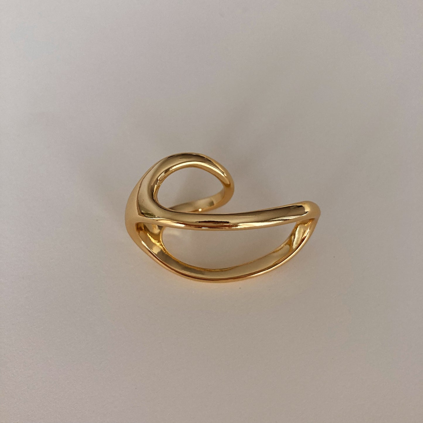 Modern Gold Twist two-finger Ring