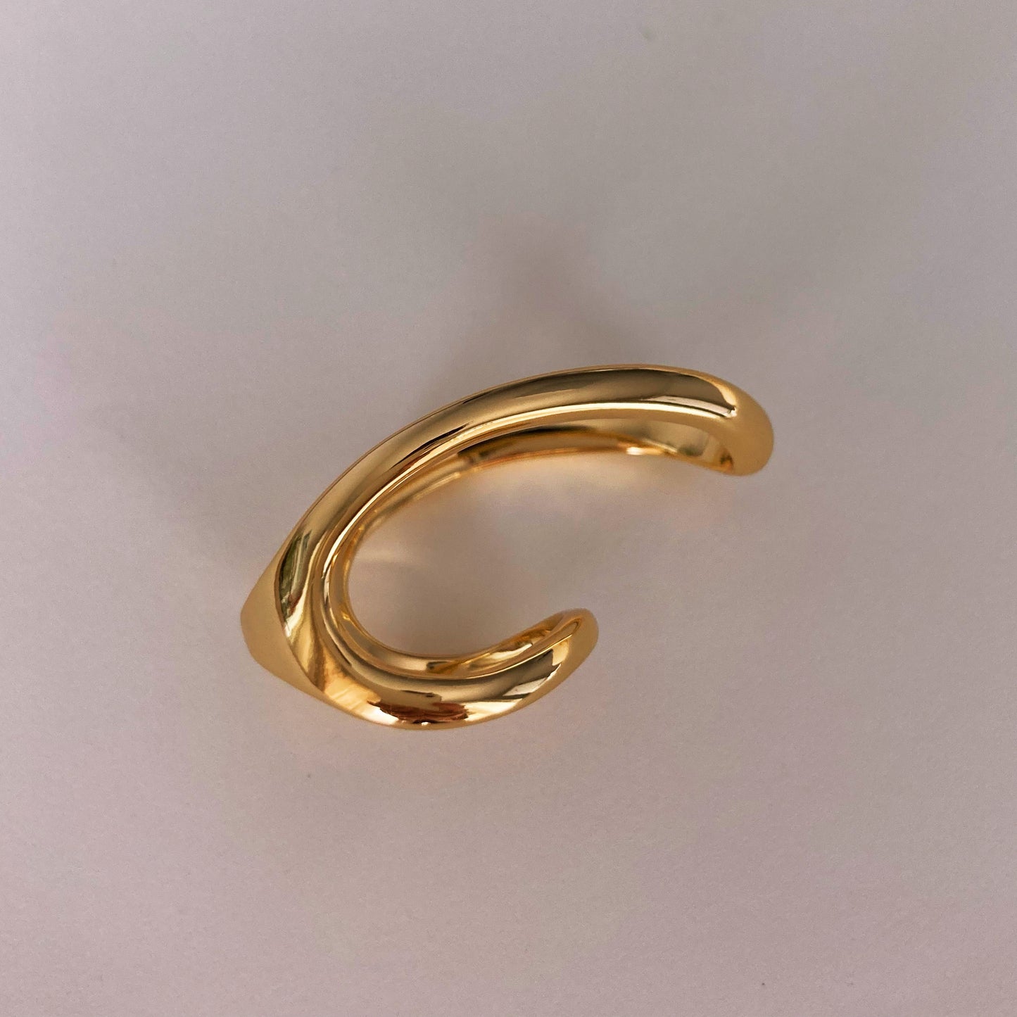 Modern Gold Twist two-finger Ring