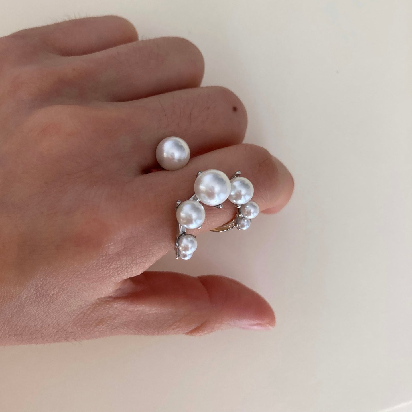 Elegant Pearl Cluster Ring